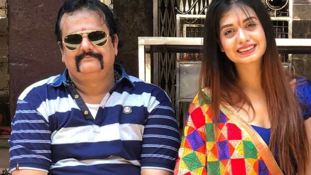 Divya Agarwal Trolled Very Badly After His Father Demise